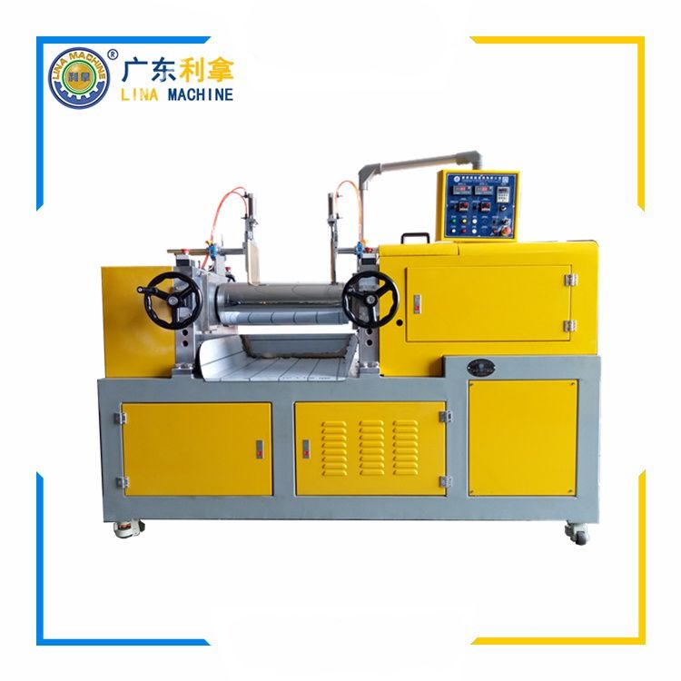 三輥開煉機”：現(xiàn)代工業(yè)中的重要角色-2